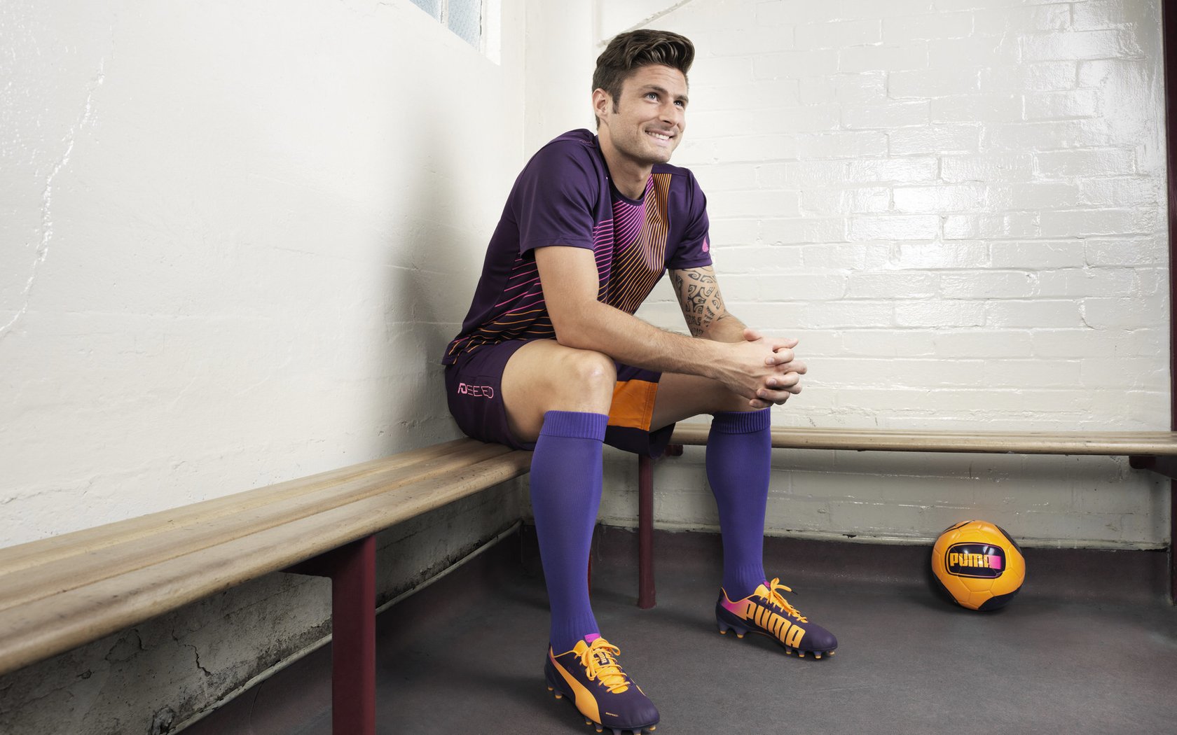 开云体育官网-冠军之心！拉亚天神下凡完成自我救赎，美国男篮血战击碎法国黄金一代