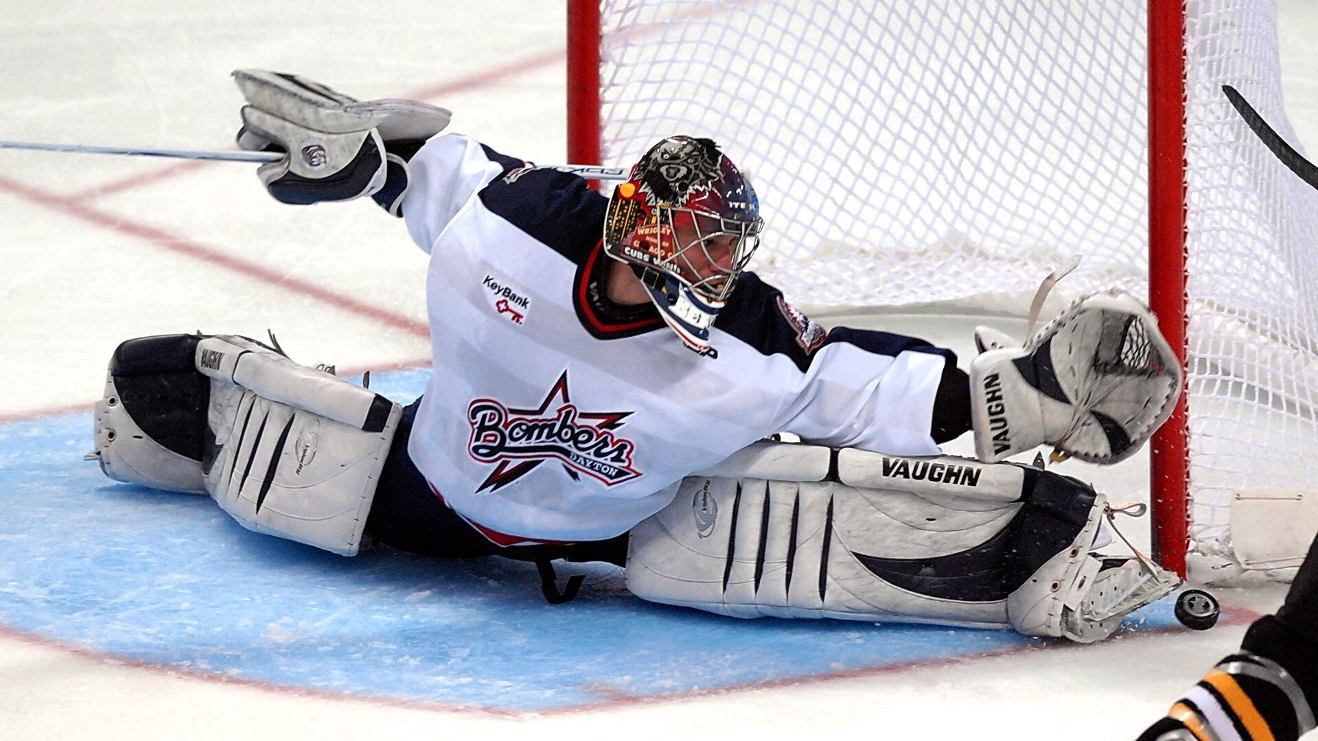 开云体育APP下载-门迪一夫当关！西班牙力克尼斯，关键先生一战封神